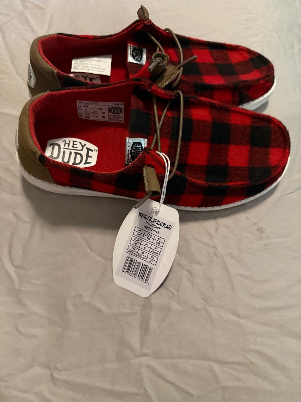 Hey Dude Wendy Buffalo Plaid Slip Ons Size 8. - Picture 4 of 6